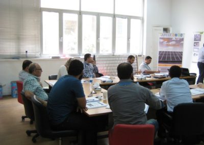 دورة تدريبية لأنظمة الطاقة الشمسية للمهندسين سبتمبر2015