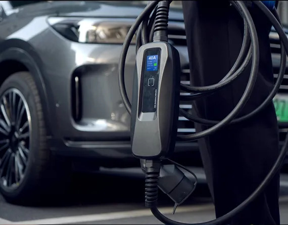 شاحن السيارات الكهربائية المحمول – BESEN PCD040 5 شاحن السيارات الكهربائية المحمول