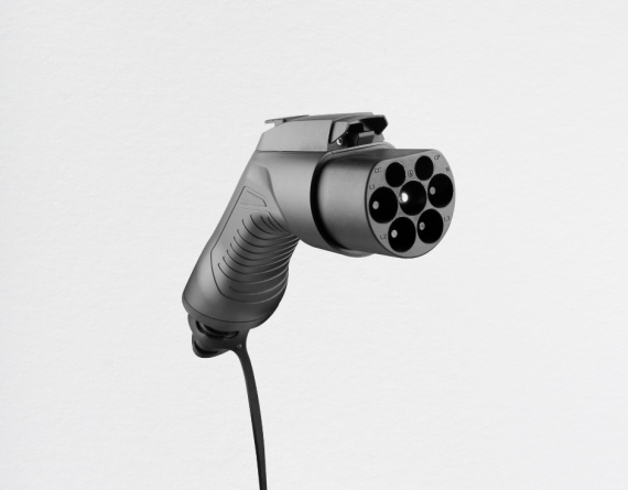 كابل شحن Type 2 إلى GB/T -(3فاز)- ماركة BASEN 4 كابل شحن BESEN Type 2 إلى GBT